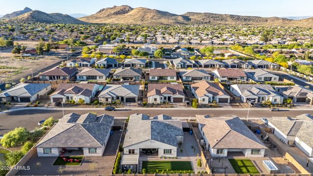 4423 W PARK VIEW Lane, Glendale, AZ 85310