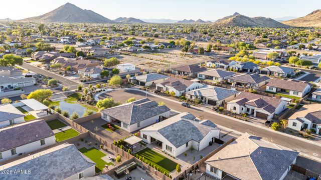 4423 W PARK VIEW Lane, Glendale, AZ 85310