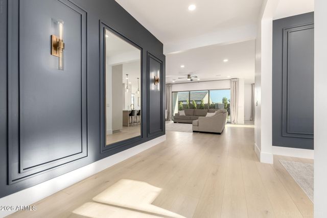 4423 W PARK VIEW Lane, Glendale, AZ 85310