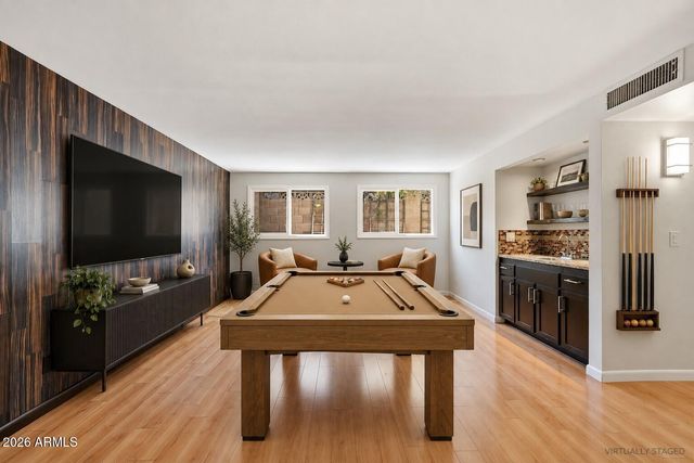 232 E ELLIS Drive, Tempe, AZ 85282