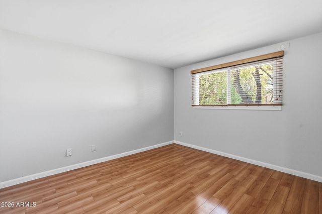 232 E ELLIS Drive, Tempe, AZ 85282