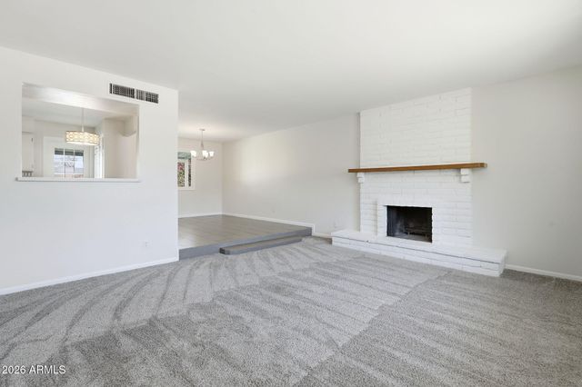 232 E ELLIS Drive, Tempe, AZ 85282