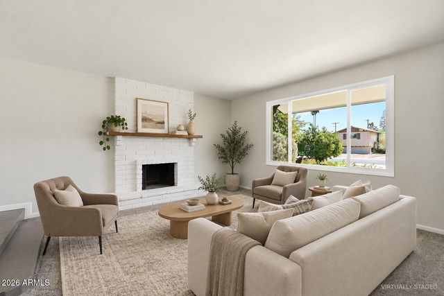 232 E ELLIS Drive, Tempe, AZ 85282