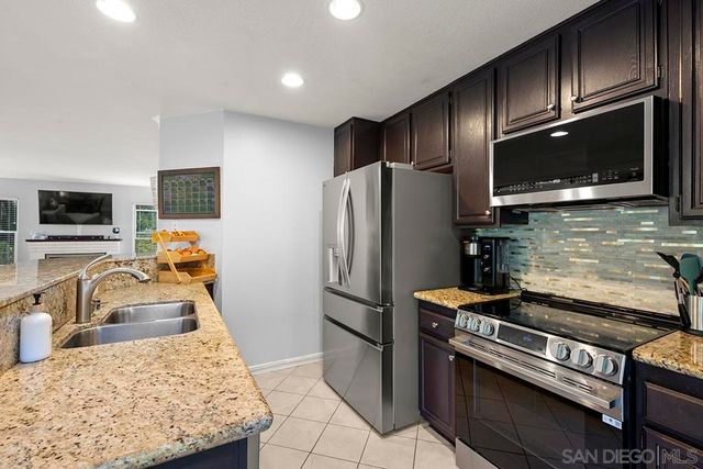 8040 Sevan Ct C, San Diego, CA 92123