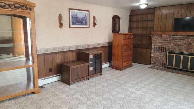 3642 GLENBROOKE LANE, Green Bay, WI 54301