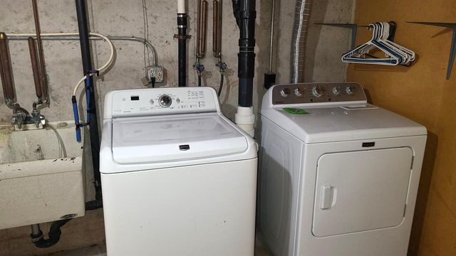 3642 GLENBROOKE LANE, Green Bay, WI 54301