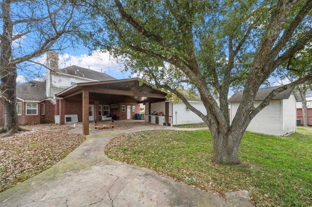 1116 River Court, League City, TX 77573