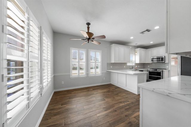 1116 River Court, League City, TX 77573