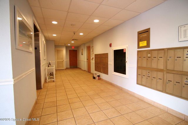 1095 N Highway A1a 605, Indialantic, FL 32903