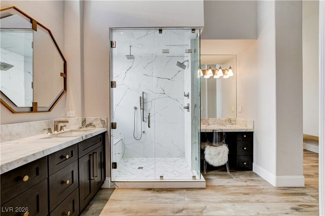 812 Sir James Bridge Way, Las Vegas, NV 89145