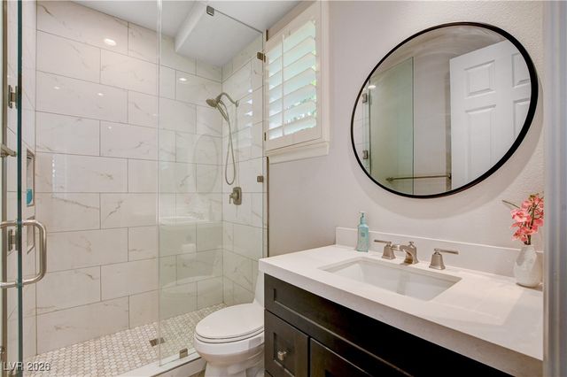 812 Sir James Bridge Way, Las Vegas, NV 89145