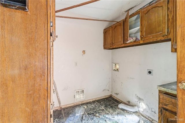 2247 E Mile 12 Road N, Weslaco, TX 78570