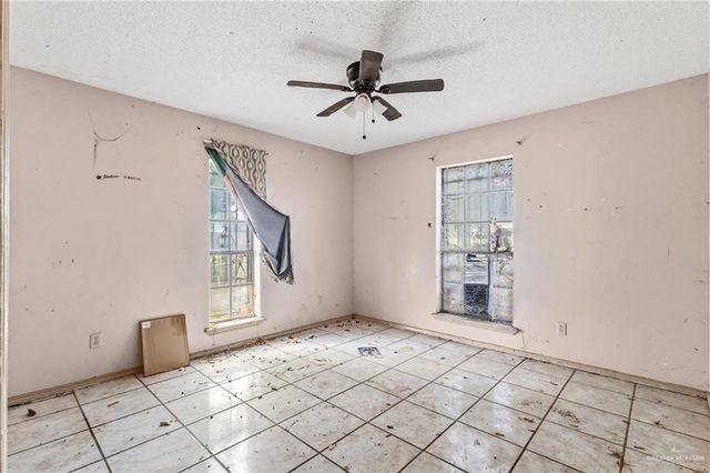 2247 E Mile 12 Road N, Weslaco, TX 78570