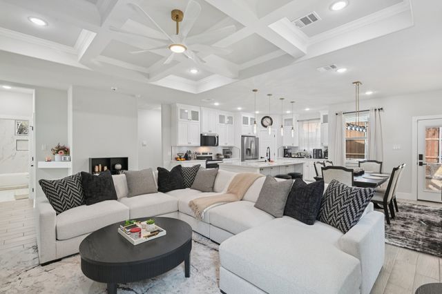 5601 San Jacinto Drive, Granbury, TX 76048