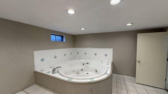 10662 Chicory Ridge Way, Roscoe, IL 61073