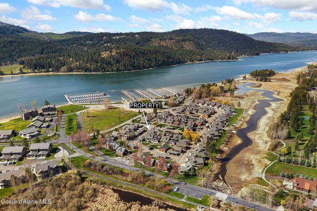45 Welty Dr, Dover, ID 83825