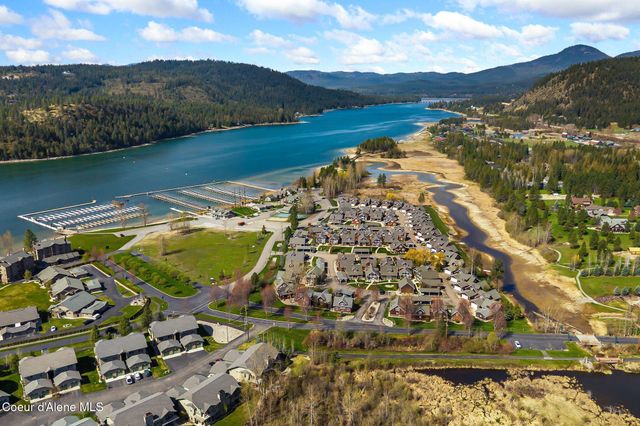 45 Welty Dr, Dover, ID 83825