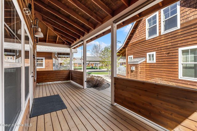 45 Welty Dr, Dover, ID 83825