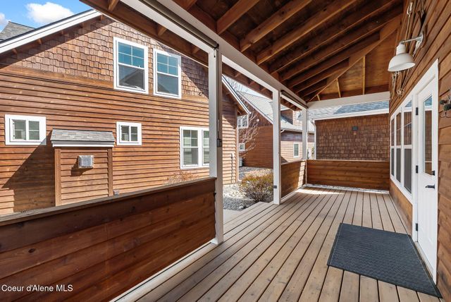 45 Welty Dr, Dover, ID 83825
