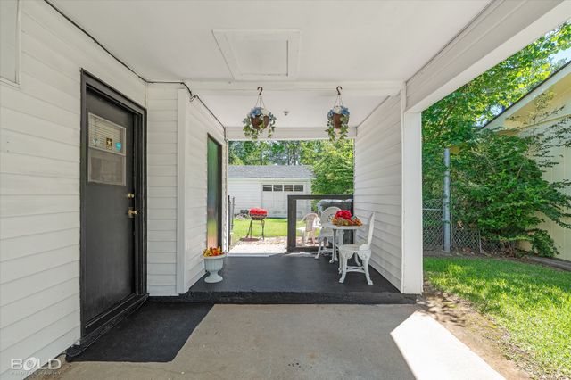 541 Sally Ann Drive, Shreveport, LA 71106