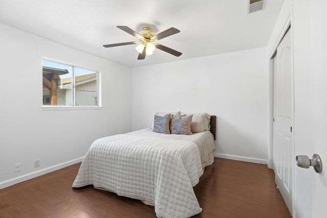 2225 Davis Way, Modesto, CA 95351