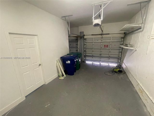 7931 NW 114th Ct, Doral, FL 33178