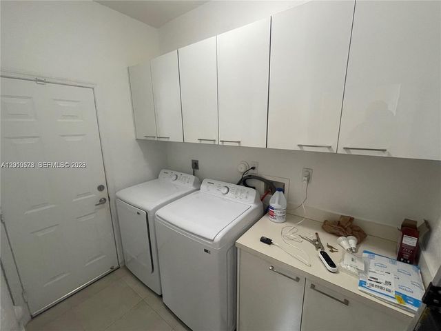 7931 NW 114th Ct, Doral, FL 33178