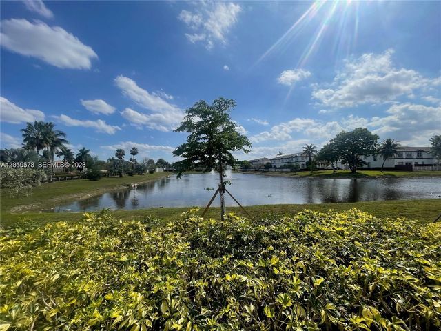 7931 NW 114th Ct, Doral, FL 33178