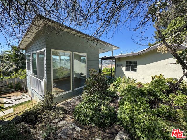 3050 Knob Drive, Los Angeles, CA 90065