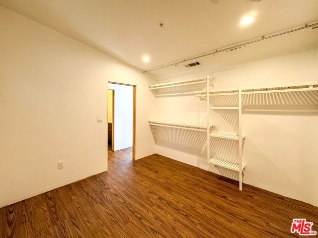 3050 Knob Drive, Los Angeles, CA 90065