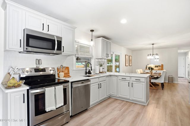 714 Mohican Trail, Wilmington, NC 28409