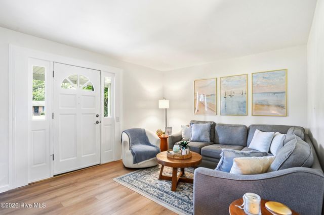 714 Mohican Trail, Wilmington, NC 28409