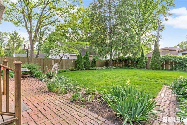 1533 S NOBLE Avenue, Springfield, IL 62704