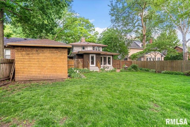 1533 S NOBLE Avenue, Springfield, IL 62704
