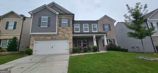 352 Newshaw Drive, Lawrenceville, GA 30046