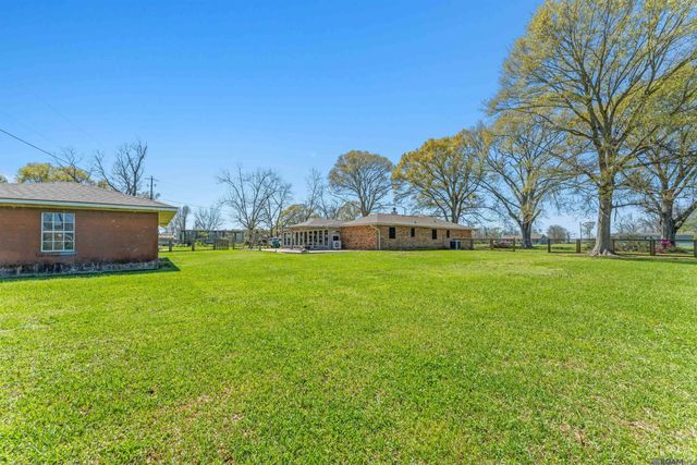 6314 Poydras Bayou Dr, Erwinville, LA 70729
