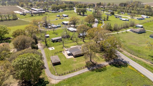 6314 Poydras Bayou Dr, Erwinville, LA 70729