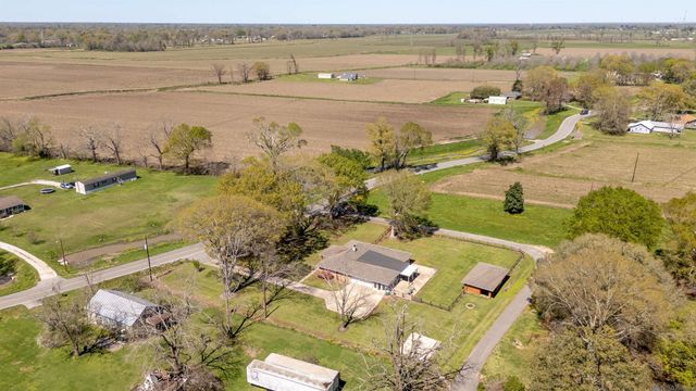 6314 Poydras Bayou Dr, Erwinville, LA 70729