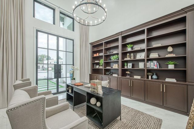 3729 E Queens Court, Clovis, CA 93619