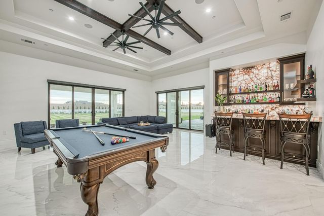 3729 E Queens Court, Clovis, CA 93619