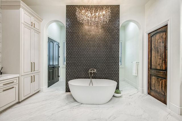 3729 E Queens Court, Clovis, CA 93619