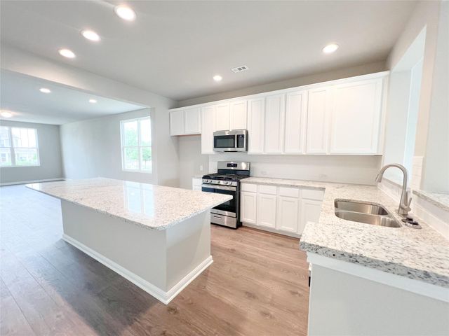 312 Ferrule DR, Kyle, TX 78640
