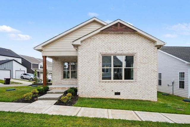 241 Franklin St, Pleasant View, TN 37146