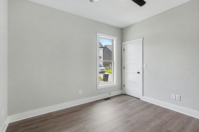 241 Franklin St, Pleasant View, TN 37146