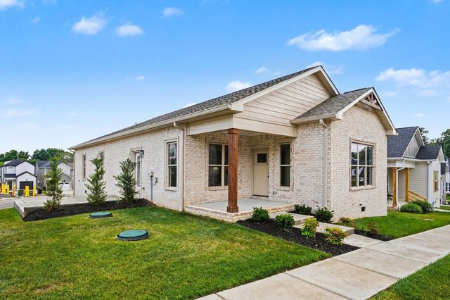 241 Franklin St, Pleasant View, TN 37146
