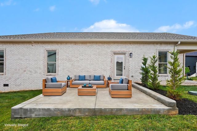 241 Franklin St, Pleasant View, TN 37146