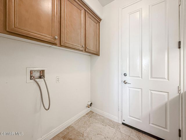 3401 Deep Waters Court, Simi Valley, CA 93065