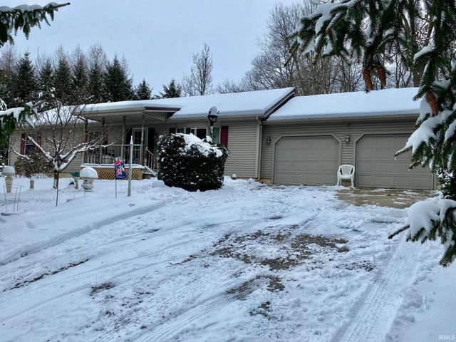 4262 E 850 N Road, Rome City, IN 46784