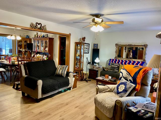 4262 E 850 N Road, Rome City, IN 46784