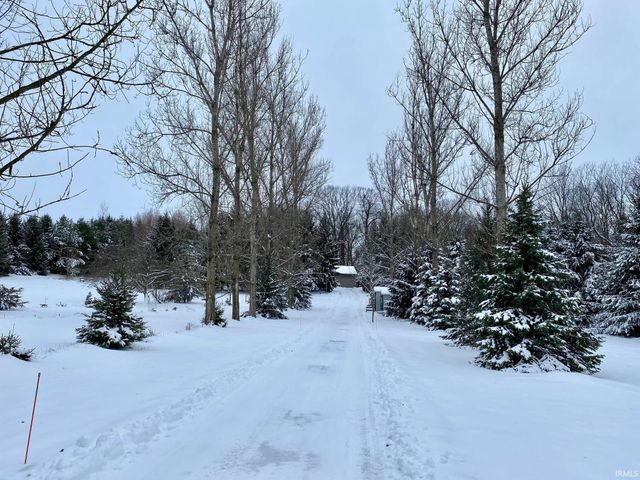 4262 E 850 N Road, Rome City, IN 46784